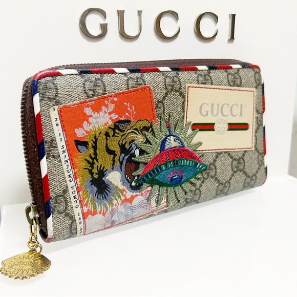Authentic GUCCI GG Limited Ed. Supreme Monogram Embroidered UFO Long Zip Wallet - Picture 11 of 12